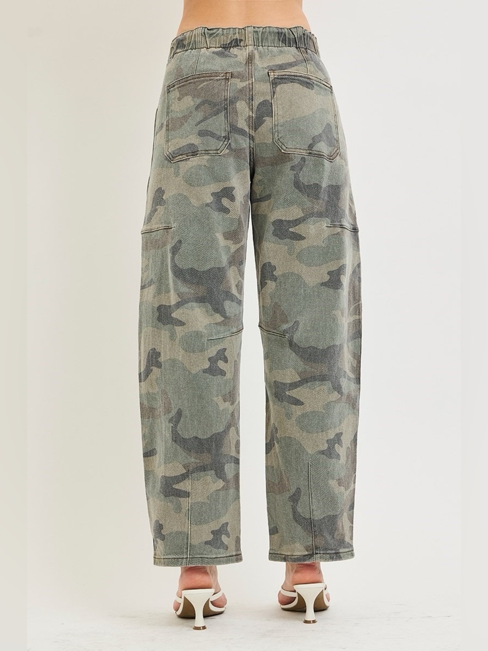 PGC21969 CAMO Risen SLOUCHY CROP BARREL CAMO PANTS - Picture 3 of 4